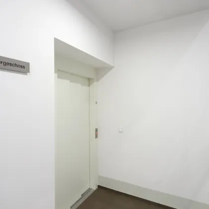Naschmarktnähe - Top Sanierte 3-Zimmer Altbau-Wohnung mit Balkon - Bild 2
