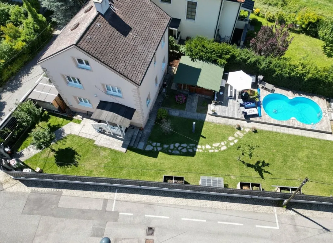 Traumhafte Wohnlage am Wolfersberg – direkt angrenzend an den Kolbeterberggraben. - Bild 1