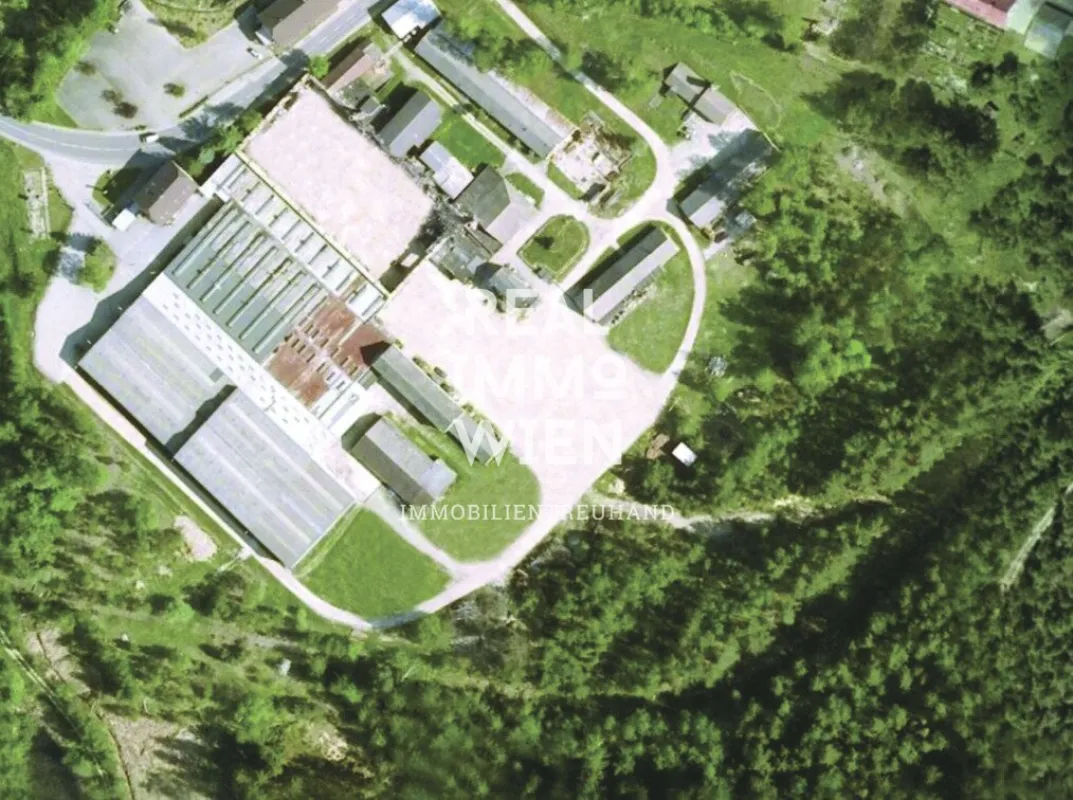 Großzügiges Gewerbegrundstück - Ihre Chance ! Share - Deal - Möglich ! - Bild 1
