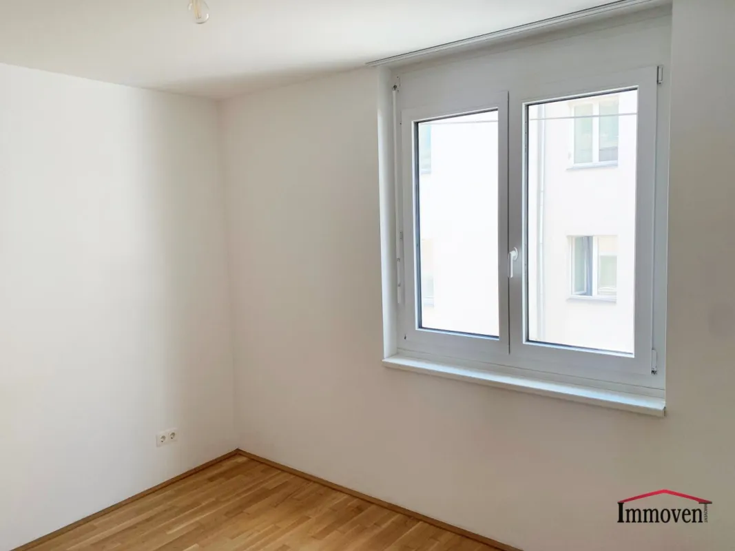 Für Singles und Pärchen - Traumhafte 2-Zimmerwohnung im Dachgeschoss! (Mietbeginn 01.10.2025) - Bild 1