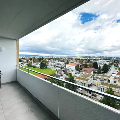 Ab in den 9. Stock - Traumhaftes 3-Zimmer-Penthouse mit unglaublichem Fernblick -Sonnenloggia und Stellplatz inkludiert - Jetzt zugreifen!! - Bild 2