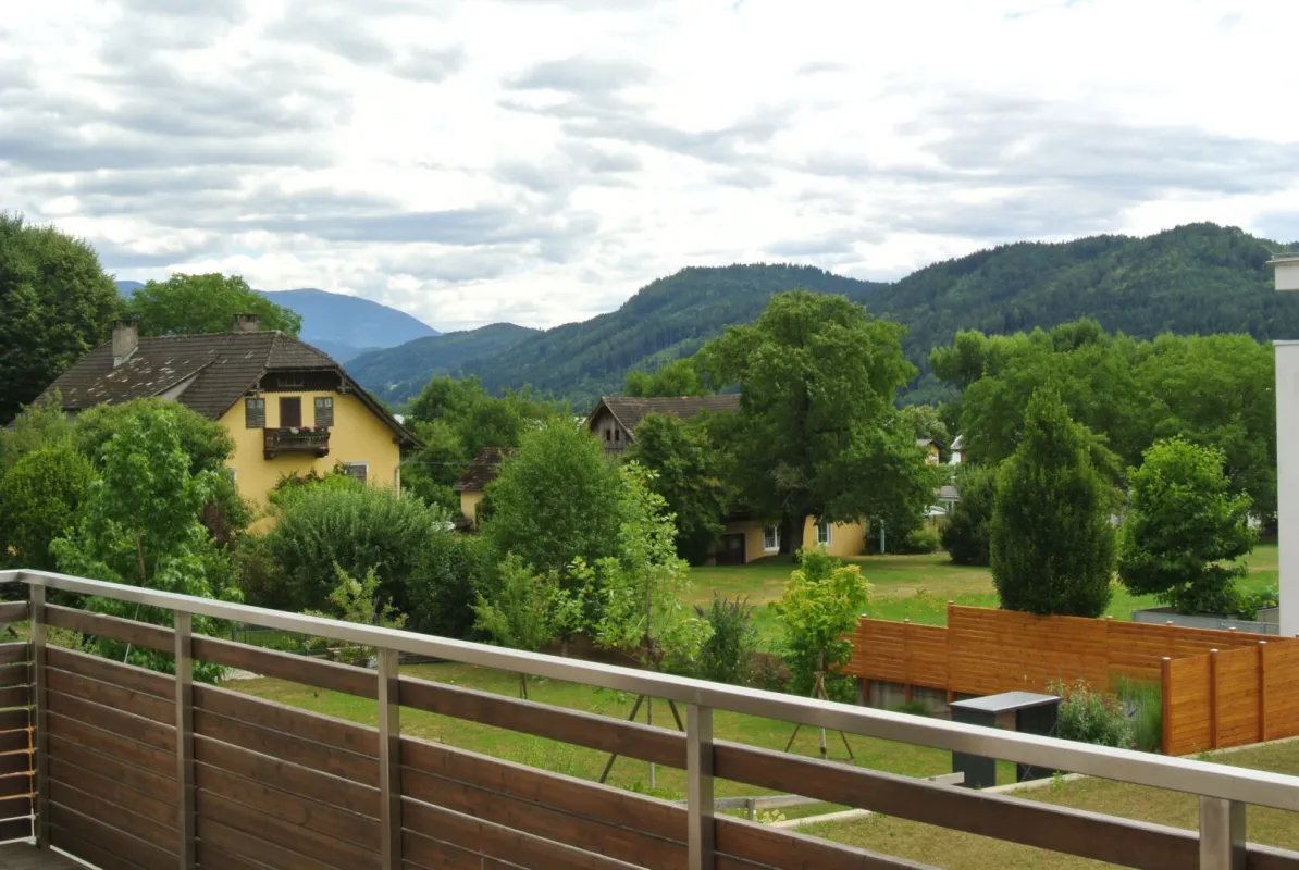 Ruhiges Wohnen mit tollem Seeblick – Ihre Wohlfühloase mit Top Ausstattung in Seeboden am Millstätter See - Bild 1