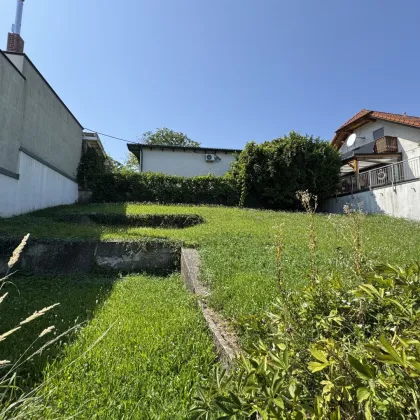 Wohnen & Gestalten: Zwei Häuser mit Innenhof und Garten - Bild 3