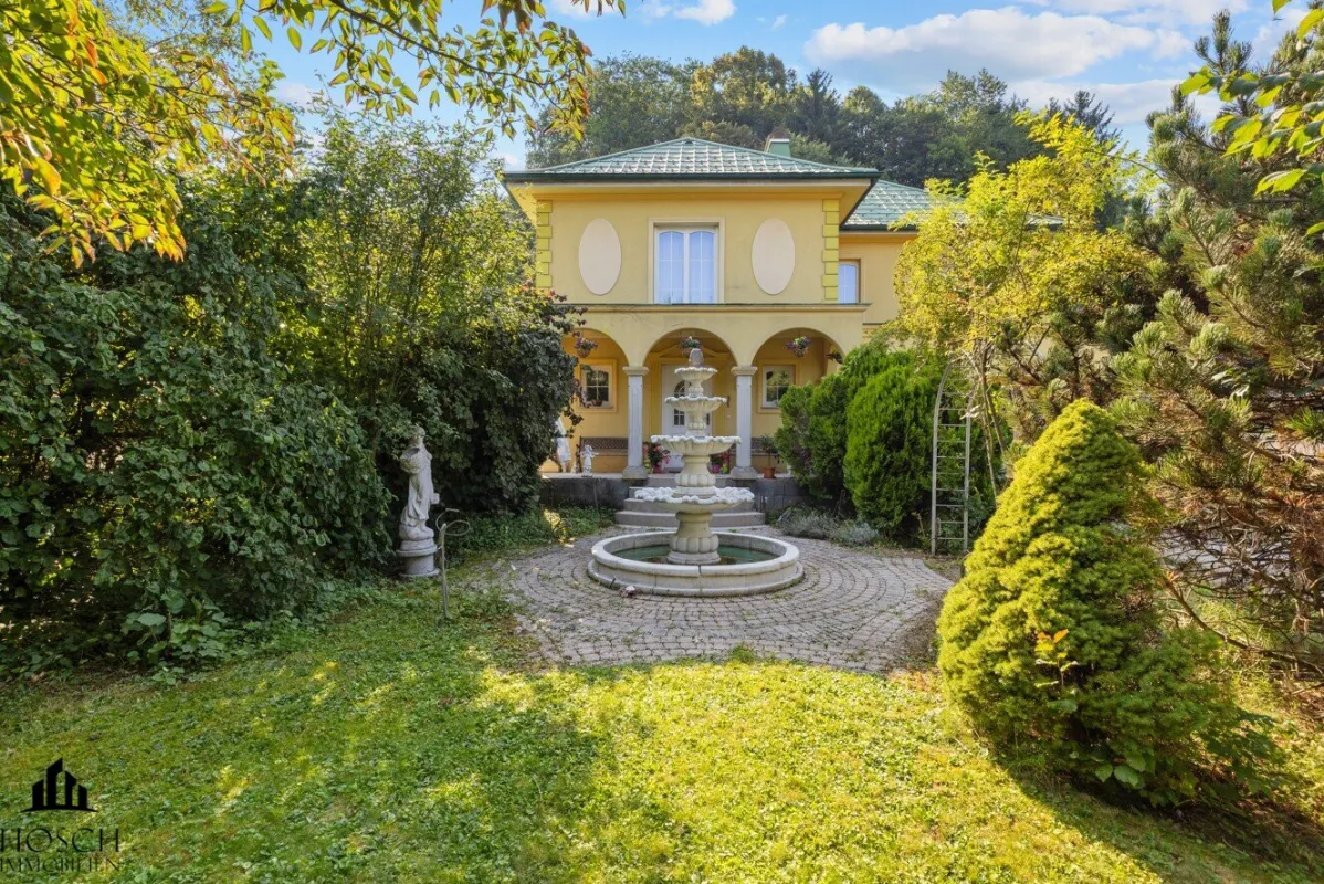 Exklusive Villa mit Parkgarten, Springbrunnen & Salzwasserpool – Ihr Wohntraum in Gresten - Bild 1