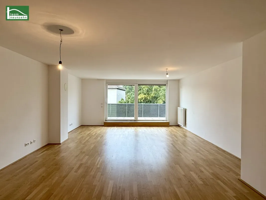 Exklusive 5-Zimmer-Dachgeschosswohnung mit großzügigem Grundriss und sonnigem Balkon! - Bild 1