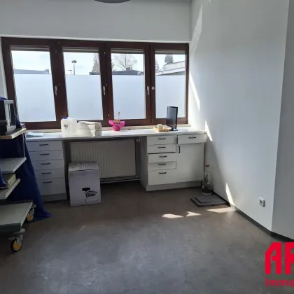 Großzügige Büro-/Kanzlei-/Praxisfläche in Top - Lage - Bild 2
