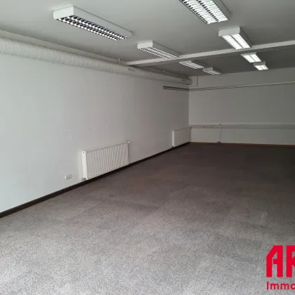 Vielseitig nutzbare Büro-/Kanzleifläche in zentraler Lage - Bild 3