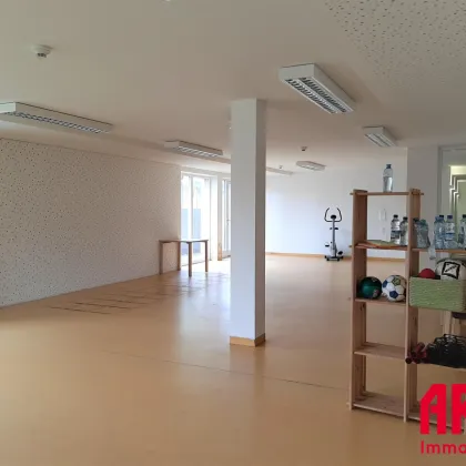 JETZT ANMIETEN! - IHR PERFEKTER THERAPIERAUM WARTET AUF SIE! - Bild 2