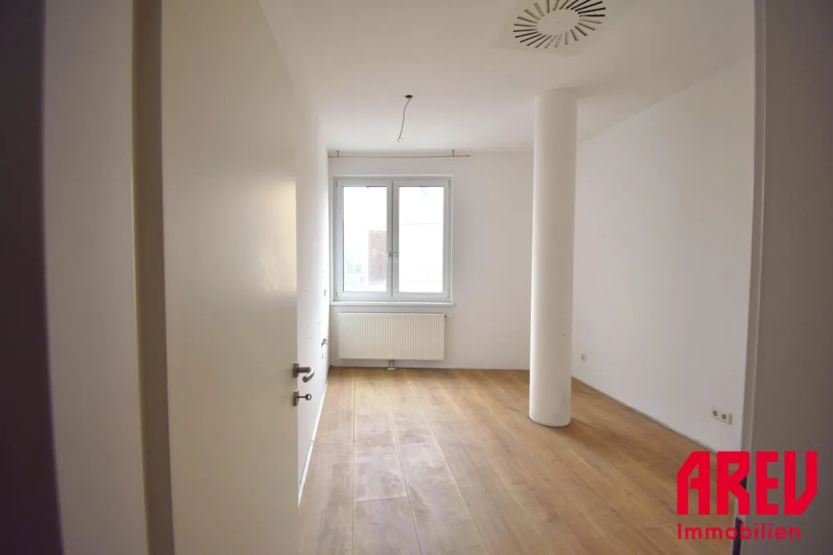 DAS BÜRO MIT DER PERFEKTEN WERBESICHTBARKEIT - TOP 2B - Bild 1