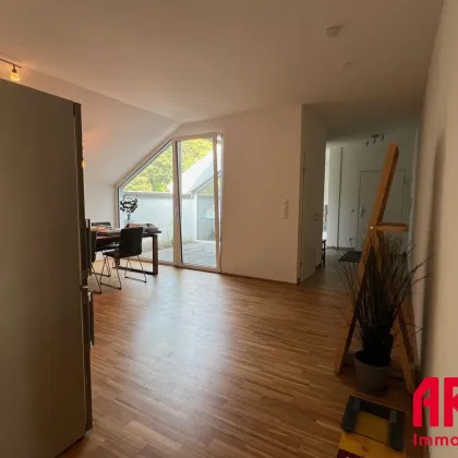 WG TAUGLICHE, TOLLE WOHNUNG INKL. MÖBLIERTER KÜCHE UND TERRASSE ZUM DURCHATMEN  - TOP 11 - Bild 3