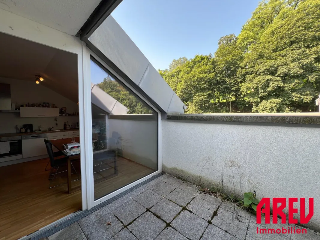 WG TAUGLICHE, TOLLE WOHNUNG INKL. MÖBLIERTER KÜCHE UND TERRASSE ZUM DURCHATMEN  - TOP 11 - Bild 1