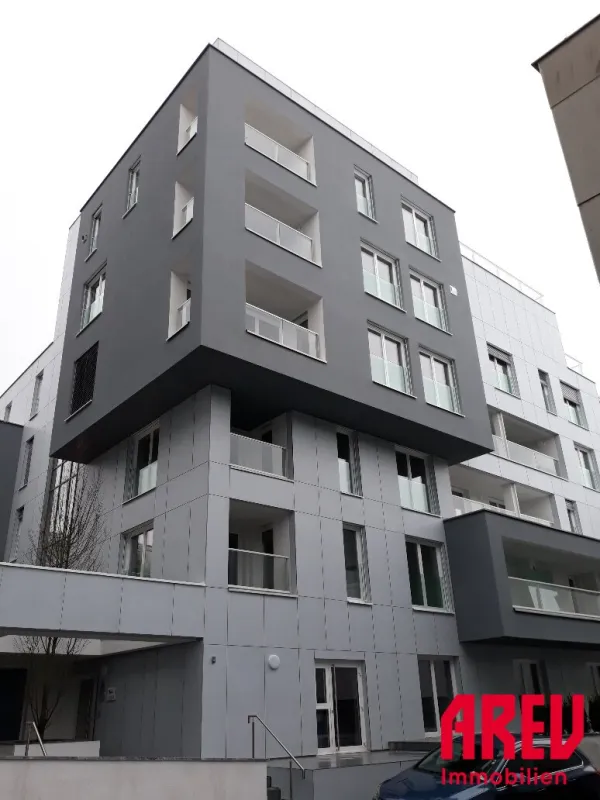 Schöne zentrale Wohnung - Bild 1