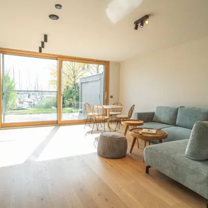 Premium Bungalow in Weiden am See mit Garten und Bootsanleger - Bild 2