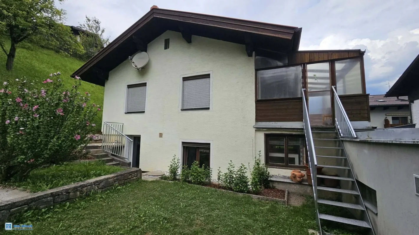 Ein Haus für die Familie - zentral und ruhig mit großem Garten - Bild 1