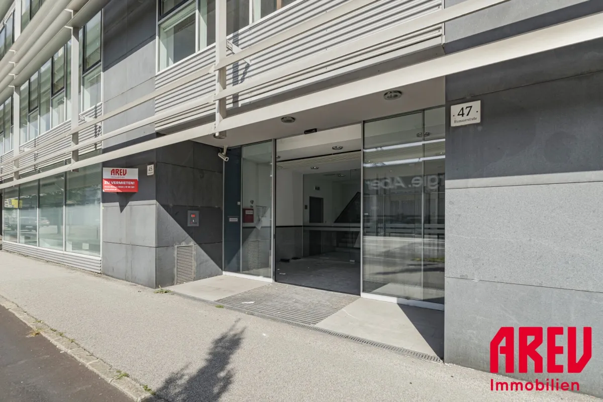 VIEL PLATZ FÜR IHRE IDEEN -TOLLE BÜROFLÄCHE MIT POTENTIAL - EG + 1.OG - Bild 1