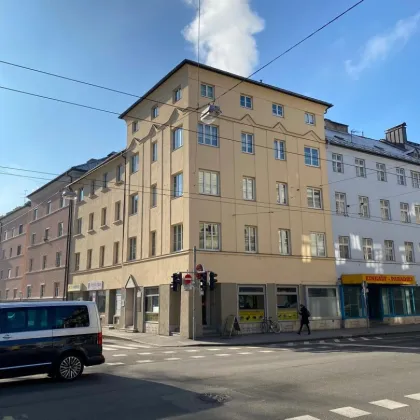 Unausgebautes Dachgeschoss mit Baugenehmigung im Salzburger Stadtzentrum - Bild 2