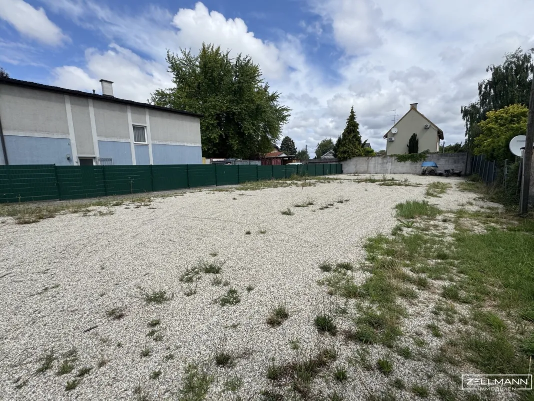Gewerbegrund & Autoplatz zu vermieten | ZELLMANN IMMOBILIEN - Bild 1