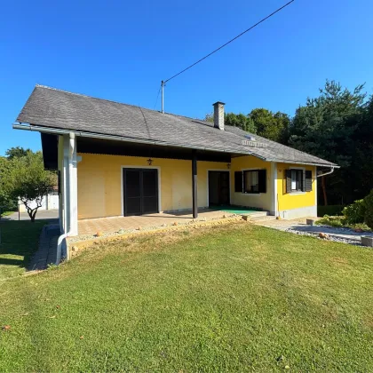 NÄHE HARTBERG - Schönes Einfamilienhaus mit Ausbaupotential, schöner, großer und sonniger Garten! - Bild 2