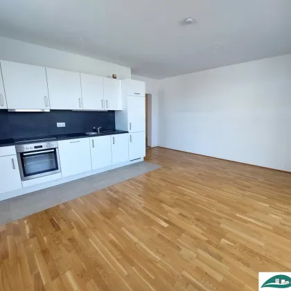 große 3-Zimmerwohnung mit optimalem Grundriss im Wohnpark Tullnerfeld - im Grünen wohnen, aber in der Stadt arbeiten - Tiefgaragenplatz optional möglich! - Bild 2