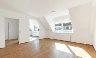 TOP ANGEBOT! Helle 4-Zi.-DG-Wohnung im 16. Bezirk! inkl. 2 Stellplätzen!