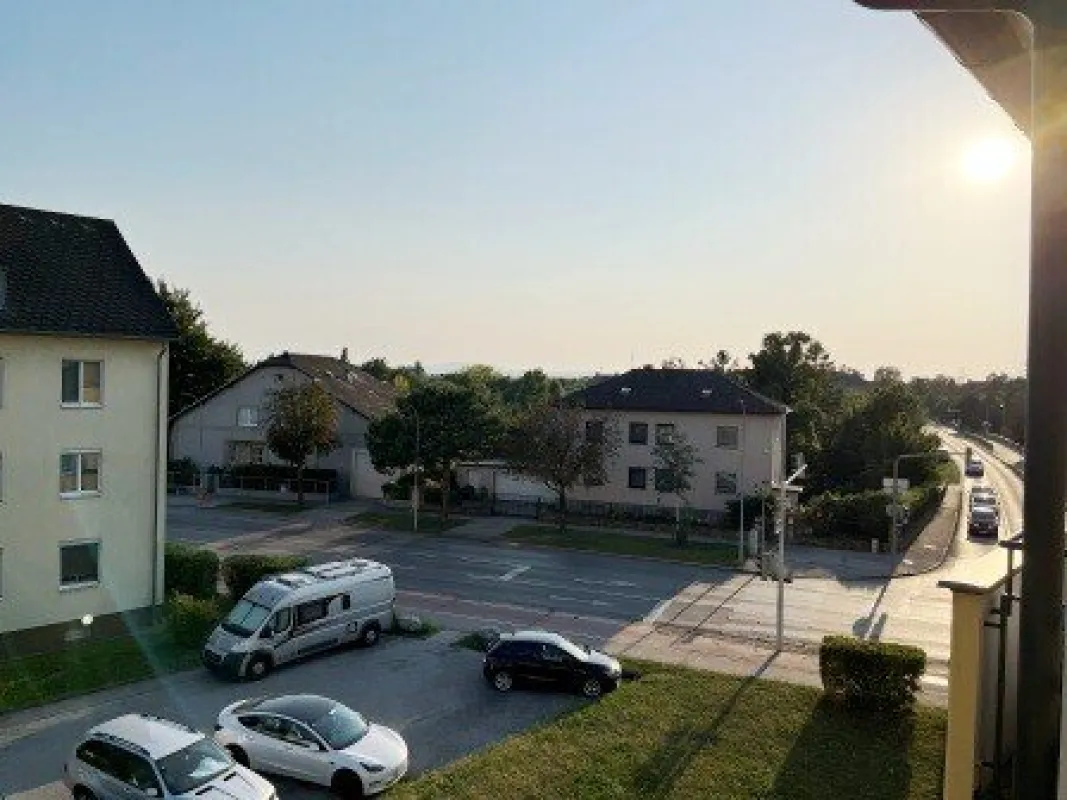 Koffer packen und einziehen - Bild 1