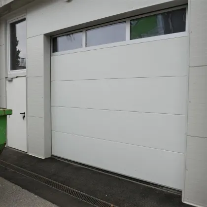 Ebenerdige 218m² Lagerfläche mit Rolltor Nähe Rautenweg - 1220 Wien - Bild 3