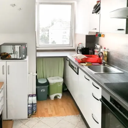 Sofort bezugsfertig: 2-Zimmer-Wohnung mit Stil und guter Anbindung! - Bild 3