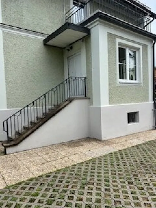 Sanierte lichtdurchflutete Wohnung im Zweifamilienhaus in Graz St. Peter- 70m² ERSTBEZUG, 3 Zimmer: davon Essen/Kochen und Wohnzimmer, Schlafzimmer - Bild 1