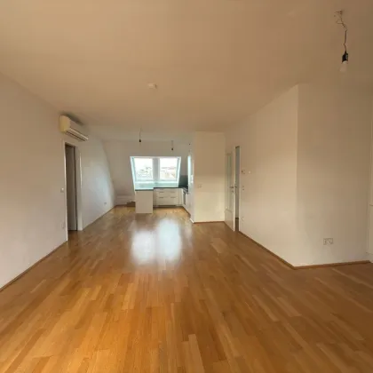 Exklusive 4-Zimmer-Wohnung in Bestlage beim Rochusmarkt ab sofort verfügbar *Inkl Küche* - Bild 2