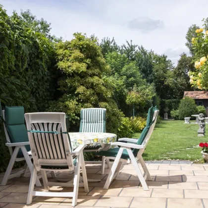 Gepflegtes Einfamilienhaus mit traumhaftem Garten – eine Oase der Ruhe - Bild 3