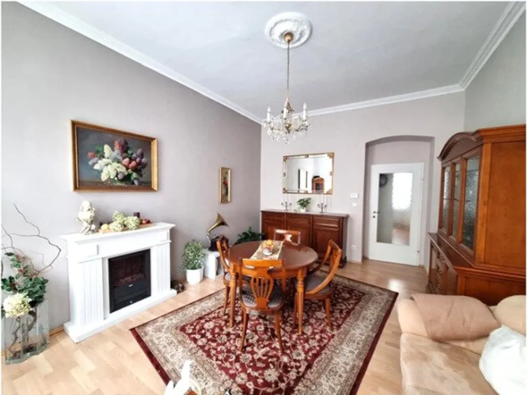 Charmante 3-Zimmer-Altbauwohnung mit Top-Anbindung im 14. Bezirk - Bild 1