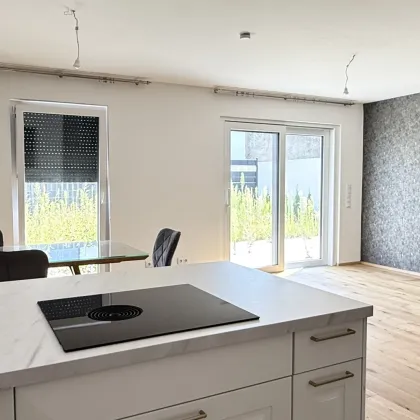 Modernes Haus mit großzügiger Terrasse und perfekter Raumaufteilung - Bild 2