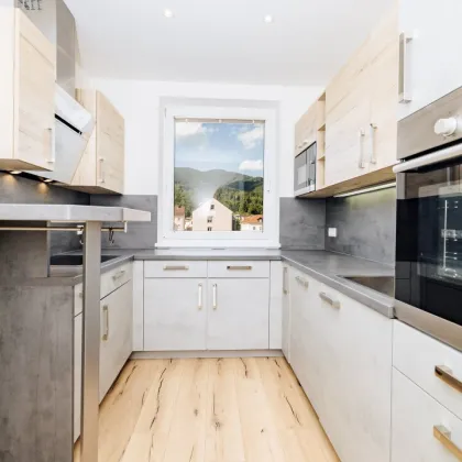 PROVISIONSFREI I LIFT I 3 ZIMMER I BAD MIT WANNE I SONNIG & HELL I LOGGIA I INNENHOFLAGE I PROJEKT WOHNEN I - Bild 2