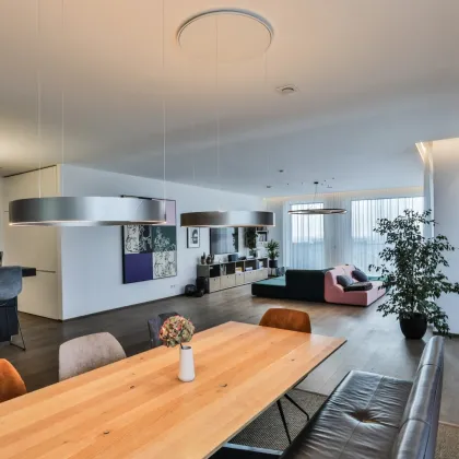 Exklusive atemberaubende 5-Zimmer-Wohnung im Lux Tower - Bild 2