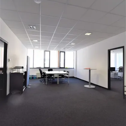 ATTRAKTIVES BÜRO IN LINZ INKL. 5 PARKPLÄTZEN! - Bild 3