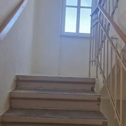 Modernes Zweifamilienhaus mit Charme - direkt im Zentrum von Hollabrunn - Bild 2