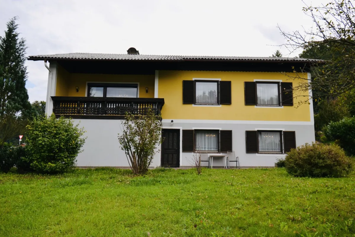 Wohnen im Grünen mit Stadtnähe – Gepflegtes Einfamilienhaus mit Terrasse & Garten in Hausmannstätten - Bild 1