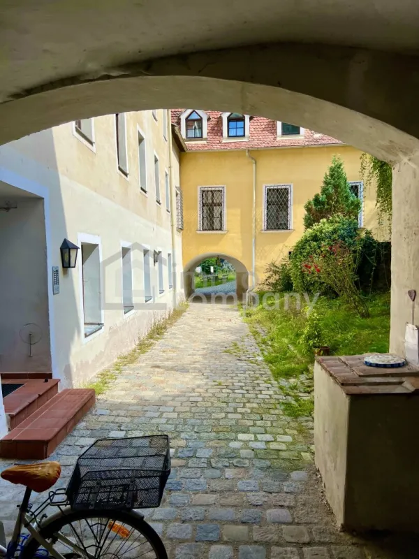 Zinshaus mit historischem Charme in Krems (Reinertragsrendite: 3,66%) - Bild 1