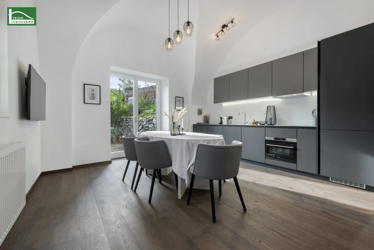 Exklusive Mietwohnungen in der Wigandgasse 37 – Historisches Flair im „Freihof“ - Bild 1