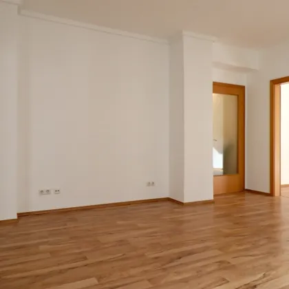 Sonnige 3-Zimmer-Wohnung mit Süd-Balkon im Nibelungenviertel - Bild 3