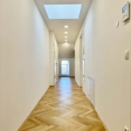 78m² 3-Zimmer Neubau-Dachgeschoß-Wohnung mit Balkon, Wärmepumpe-Fußbodenheizung, Einbauküche - Bild 2