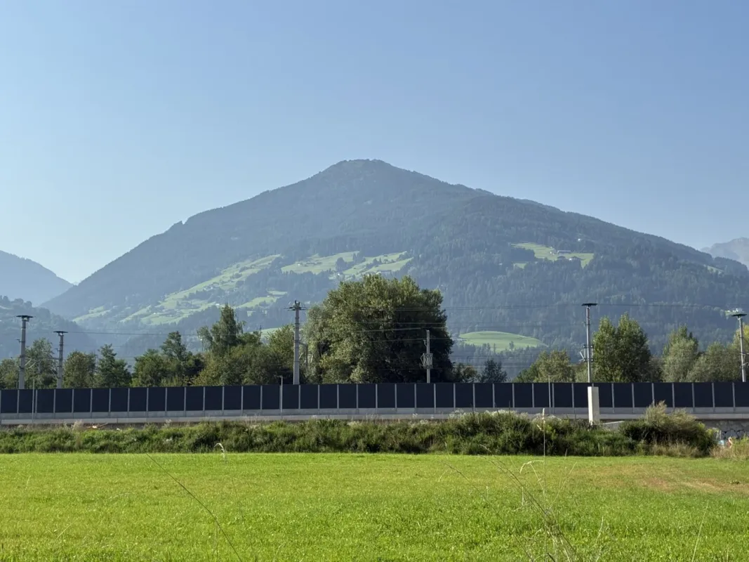 Teilflächen-Vergabe! Gewerbe- und Industriefläche, 15 km von Innsbruck, Nähe A12-Anschlussstelle - Bild 1