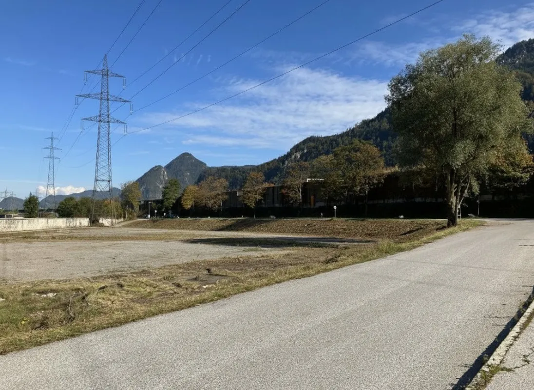 Teilflächen-Vergabe! Ideales Baugrundstück in 6200 Jenbach, Nähe Autobahnanschluss A12 - Bild 1