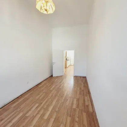 Gänserndorf: sanierte 2-Zimmer Wohnung in Zentrumslage - Bild 2