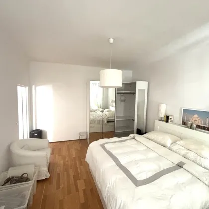 Schöne 3,5 Zimmer Altbauwohnung in zentraler Lage - Bild 3