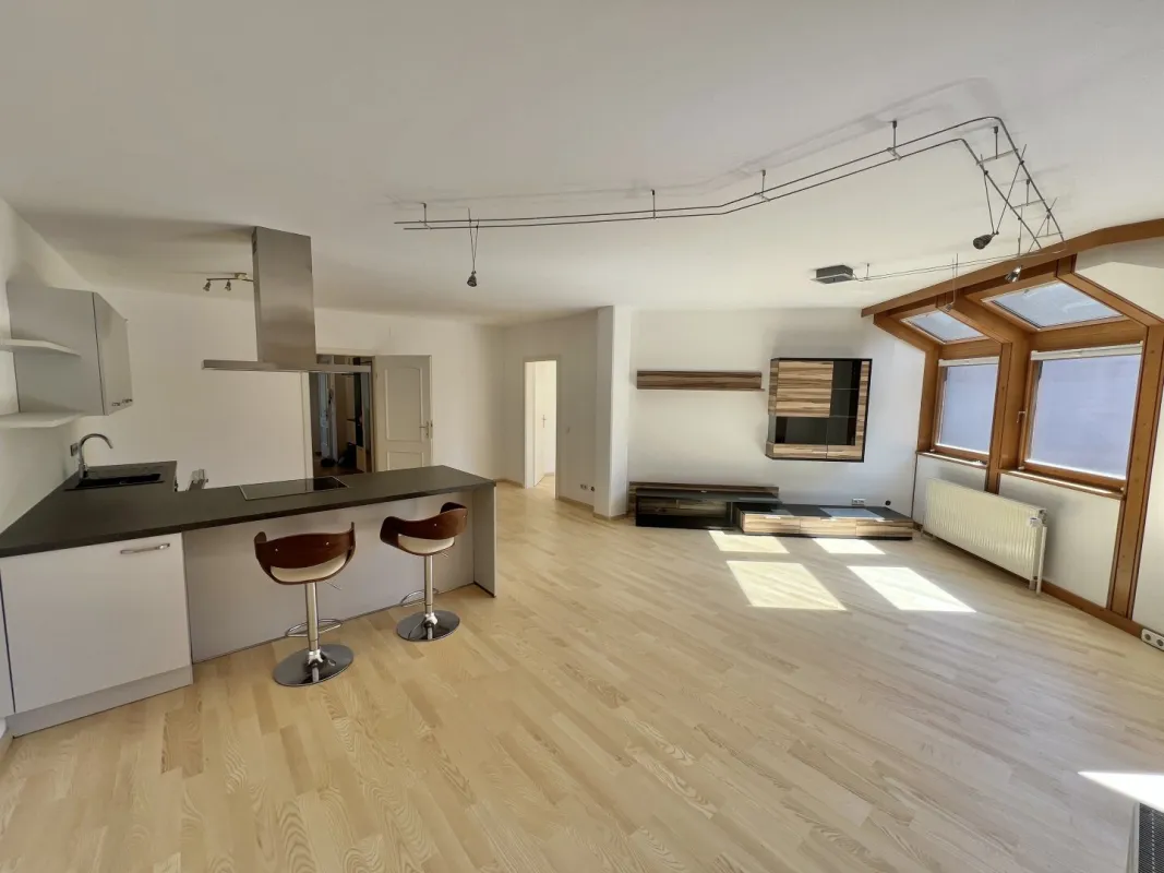 *NEUER PREIS* GROSSZÜGIGE 3-ZIMMER-WOHNUNG IN MÖDLING - Bild 1
