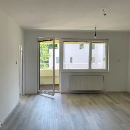 Grünruhelage in Mödling - helle 3-Zimmer-Wohnung mit Süd-Loggia zur Miete - Bild 2