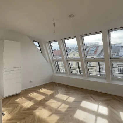 # SQ - EXKLUSIVE DACHGESCHOSSWOHNUNG IN 1030 WIEN - SEIDLGASSE - 2 ZIMMER - TOP 15 - Bild 2