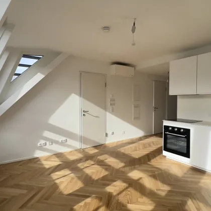 # SQ - EXKLUSIVE DACHGESCHOSSWOHNUNG IN 1030 WIEN - SEIDLGASSE - 2 ZIMMER - TOP 15 - Bild 3