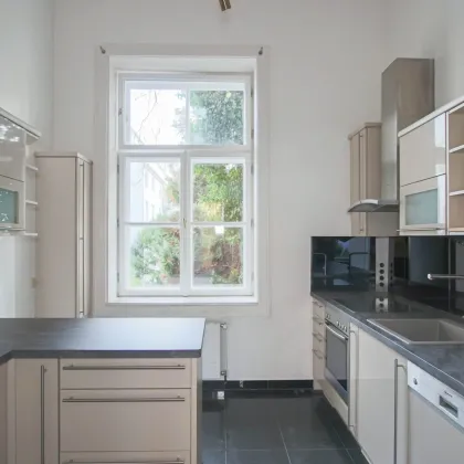 Repräsentatives Wohnen im Stilaltbau mit Balkon - Bild 3